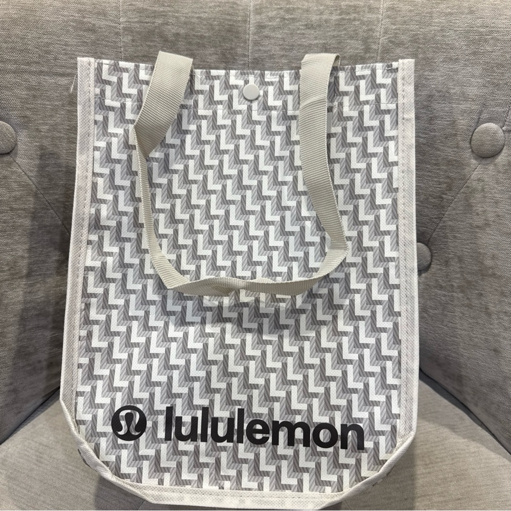 Lululemon 2025 Reusable Small Shopping Tote Bag Geometric Pattern 9.25X 11X4.5”
